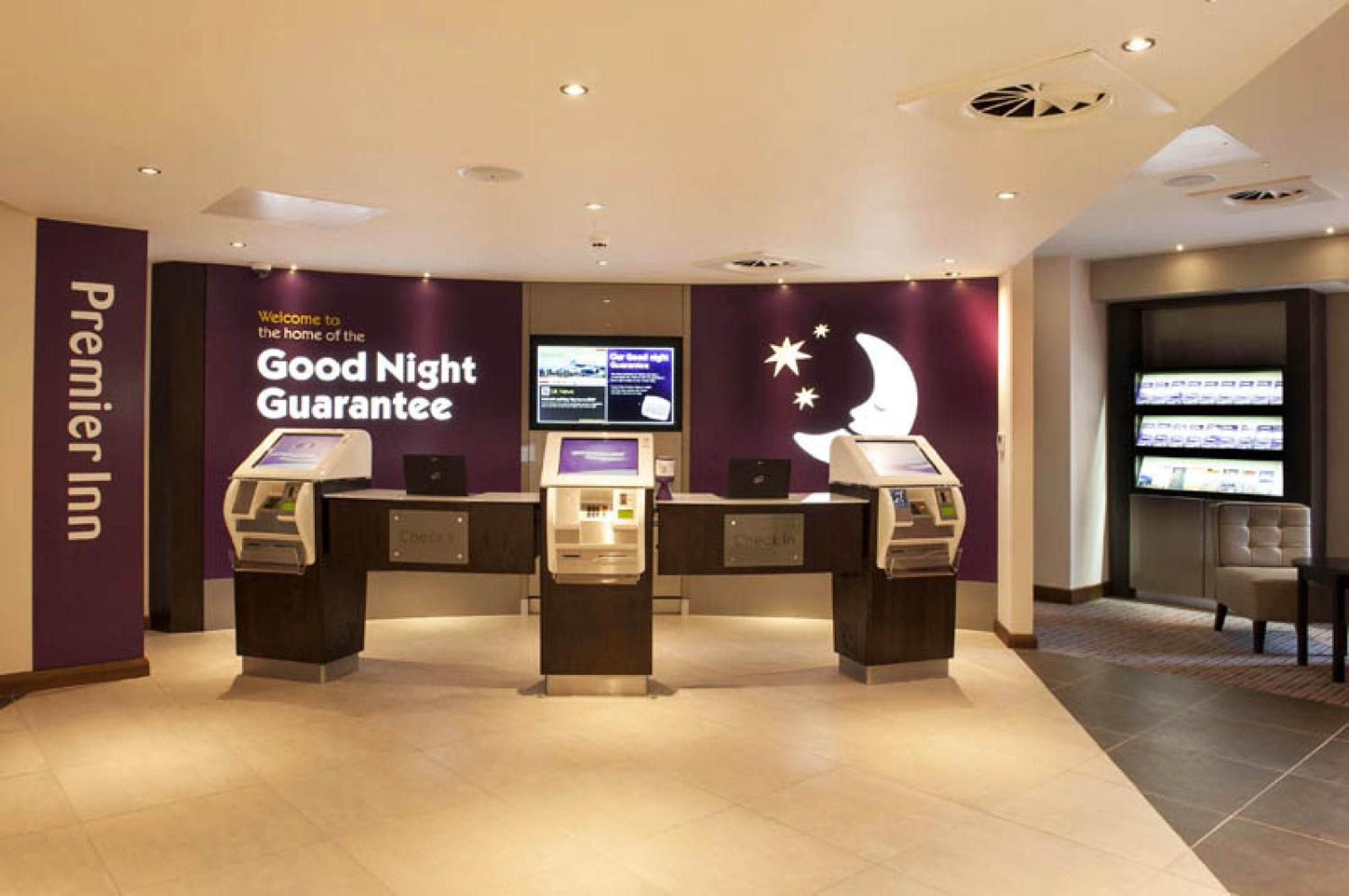 Premier Inn London Croydon Town Centre Extérieur photo