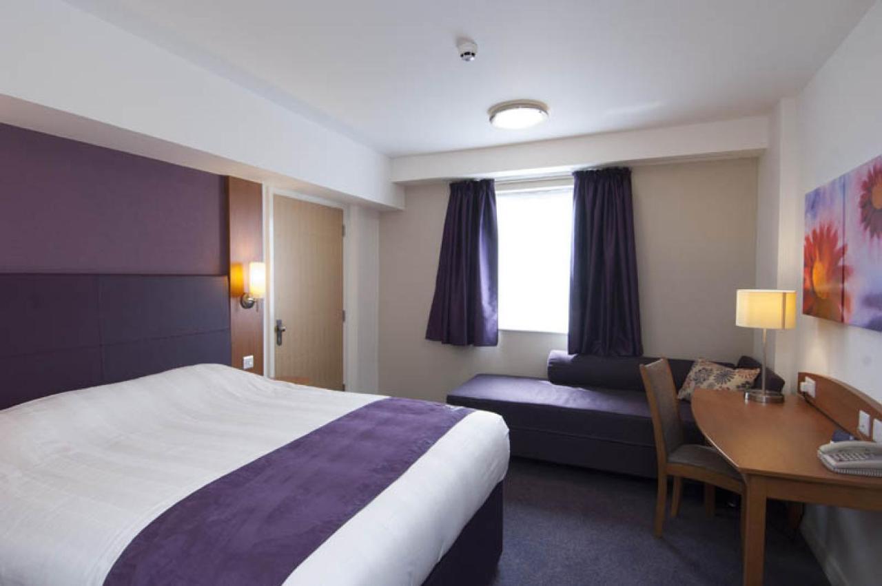 Premier Inn London Croydon Town Centre Chambre photo